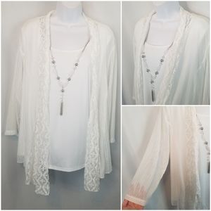 ❤ 3/$25 Alfredo Dunner Blouse